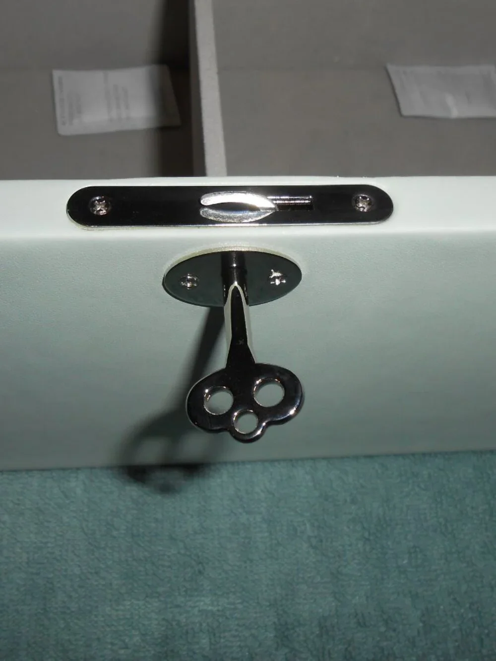 Crabtree & Evelyn jewelry organizer storage box